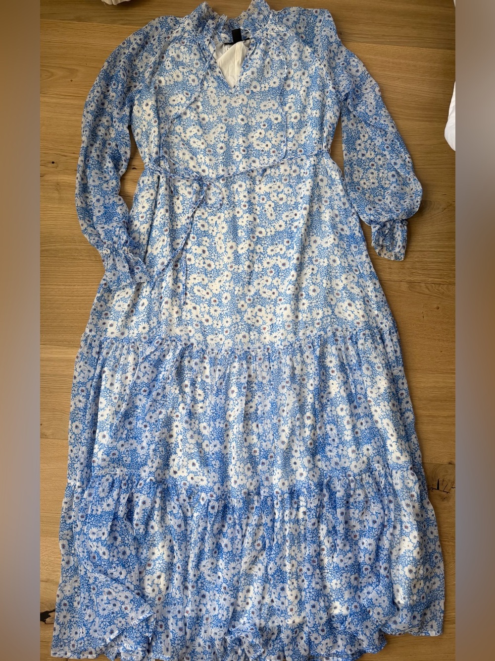 A Pea in the Pod Blue Floral Long Sleeve Maternity Dress M/L